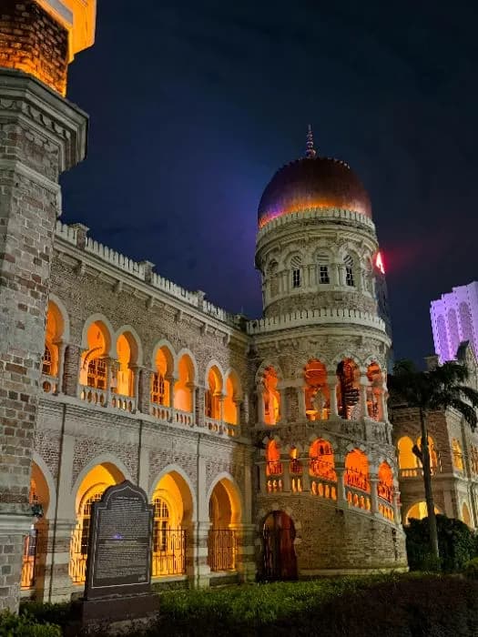 KL Colonial Walk & Merdeka Square KL Colonial Walk & Merdeka Square