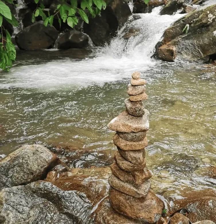 Lepoh Waterfall Hike