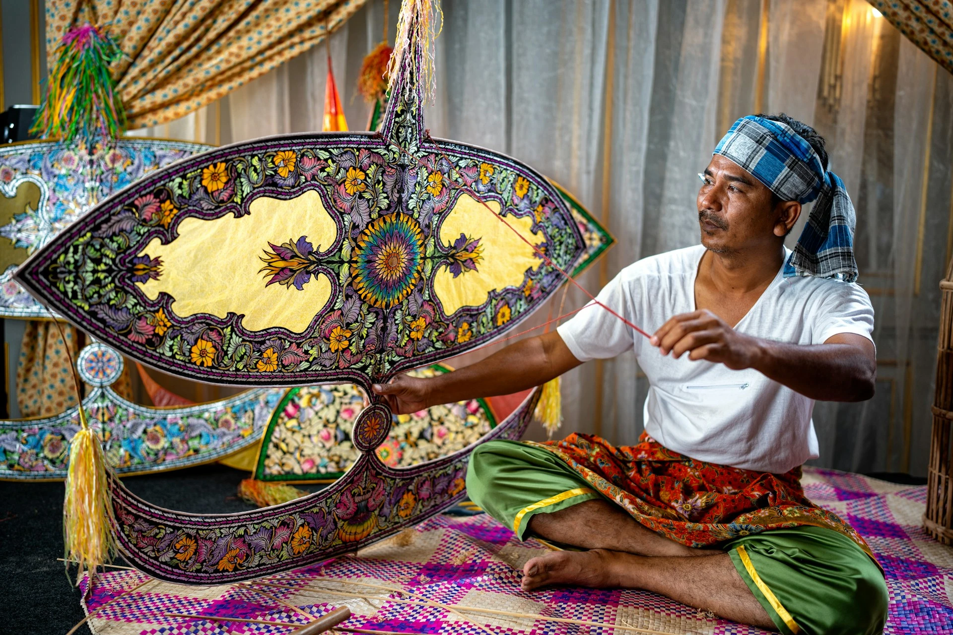 Malay Heritage - Traditional cultural heritage, attire, and celebrations in Malaysia